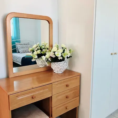 Diana 54 Large 2bedroom Apartment. Kitchen. Pool. Free Wifi Apartament Pafos