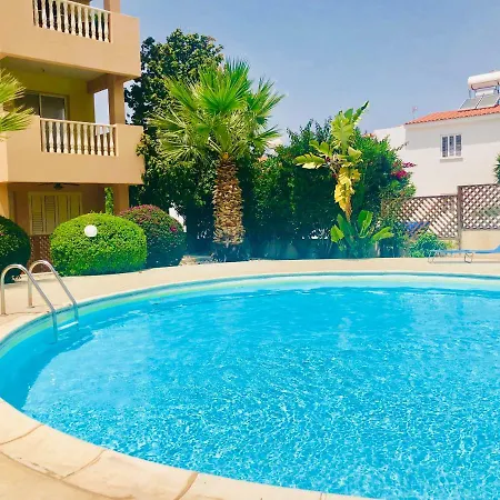 Apartament Diana 54 Large 2bedroom Apartment. Kitchen. Pool. Free Wifi Pafos
